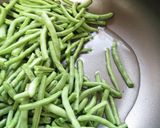 いんげんと鶏胸肉のにんにく醤油炒め♬作り方4写真