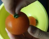 トマトのへたを簡単にポイ!作り方1写真