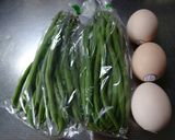 母の味☆いんげんの卵をポン！作り方1写真