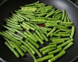 母の味☆いんげんの卵をポン！作り方3写真