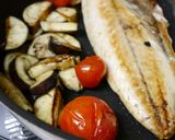 塩サバで夏の焼き野菜トマトとナスのパスタ作り方2写真