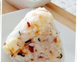 チーズinかつおふりかけのおにぎり作り方4写真