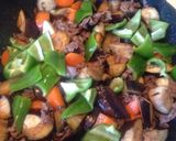 ▷牛肉とごろごろ野菜のちょい辛炒め作り方6写真