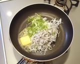 バター香るしらすの卵焼き作り方1写真