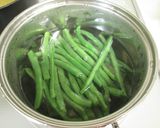 鶏手羽元と根菜の煮物作り方1写真
