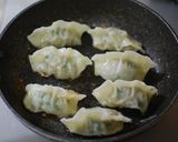 一人暮らしの餃子☆簡単で計量不要作り方17写真