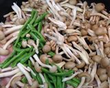 南瓜とベーコンのガリバタ醤油♡作り方4写真