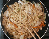 簡単　子供が喜ぶ！お昼に我が家の焼きそば作り方9写真
