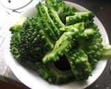 ゴーヤともやしのにんにく炒め作り方1写真
