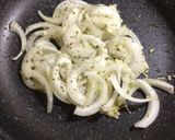 イカとホウレン草のトマト煮込み作り方1写真