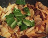 豚肉とキノコのケチャップ炒め作り方4写真