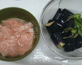 めんつゆで簡単♪鶏むね肉と茄子の揚げ浸し作り方1写真
