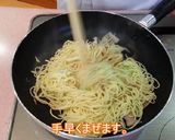 梅ときゅうりの塩焼きそば作り方7写真