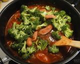 翌日が美味しい！ウインナーのトマト煮作り方5写真