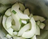 瓜(うり)とツナのマヨ和え作り方3写真
