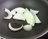 マイタケのマリネ　ごま油で作り方3写真