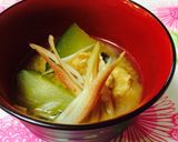 茗荷薫る♪ズッキーニと生揚げの味噌汁♡作り方4写真