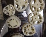 ファミコレde簡単！蓮根ポテサラチーズ作り方1写真