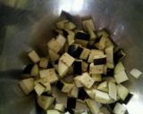 簡単！なすとひき肉の味噌炒め丼作り方1写真