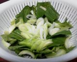 豚挽き肉とチンゲンサイとフォーのスープ作り方1写真