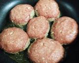 甘口ワインで絶対美味しい煮込みハンバーグ作り方4写真