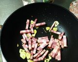 キャベツと角切りベーコンのペペロンチーノ作り方3写真