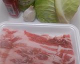 豚ばら薄切り肉のニンニク醤油焼き一味絡め作り方1写真
