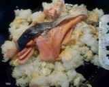 相性抜群!鮭とアボカドの洋風チャーハン作り方3写真