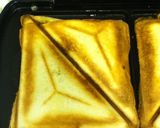 我が家の定番★バジルソースのホットサンド作り方3写真