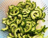 夏本番！ゴーヤと豚バラの味噌炒め☆作り方1写真