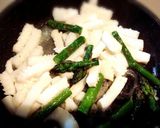 *＊イカとアスパラの味噌マヨ炒め＊*作り方3写真