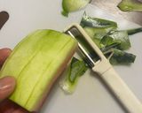 超〜簡単スイカの甘皮　四川風豆板醤和え💕作り方1写真