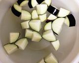 美味しい♪なすと油揚げのお味噌汁♪作り方1写真