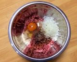 我が家の定番☆ハンバーグ作り方1写真