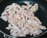 しっとり柔らか！鶏むね肉の塩昆布炒め作り方4写真