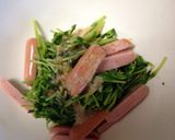お弁当の隙間に♪ウィニーと豆苗の和え物作り方5写真