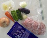 トマトと夏野菜のキーマカレー作り方1写真