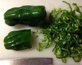 【山ごはん】ピーマンたっぷりの青椒肉絲作り方1写真