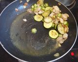 夏野菜と鶏肉のバターレモンソースパスタ作り方5写真