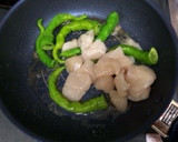 【簡単一品】ししとうと帆立のバター醤油♪作り方3写真
