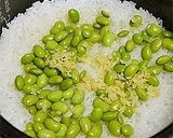 我が家の夏ご飯@生姜香る枝豆ご飯作り方5写真