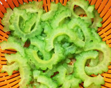 夏のお野菜☆ゴーヤとナスのピリ辛炒め作り方1写真