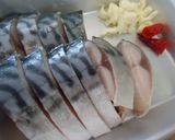 ごま油ＤＥ塩鯖アヒージョ作り方1写真