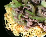 セロリと牛肉の餡かけ焼きそば作り方14写真