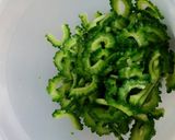 夏バテ解消!コンビーフでゴーヤチャンプル作り方1写真