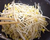 簡単おつまみ♡もやしとメンマのピリ辛和え作り方3写真