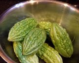 ゴーヤ刺身を練り胡麻ダレで作り方1写真