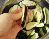 ピーマンIN♪揚げない麻婆茄子　どすぇ作り方1写真