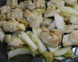 トマトと鶏肉の卵とじ作り方2写真