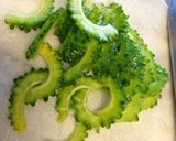 お酢でさっぱりゴーヤゴマ和え作り方1写真